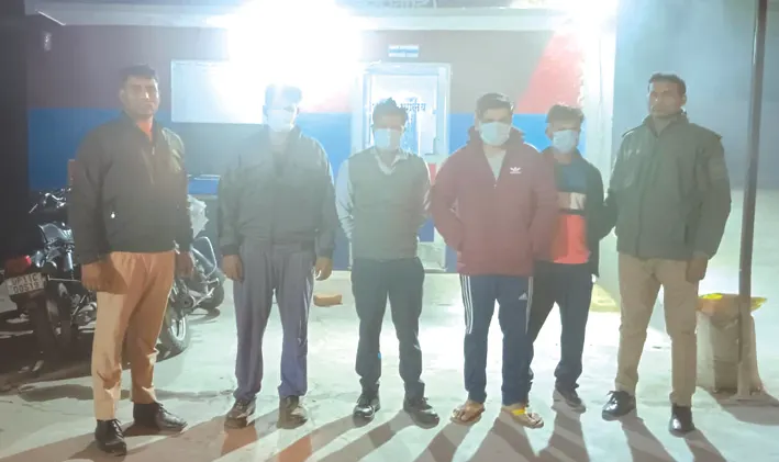 शराब पीकर वाहन चलाना पड़ा भारी, चार के खिलाफ पुलिस ने लिया एक्शन