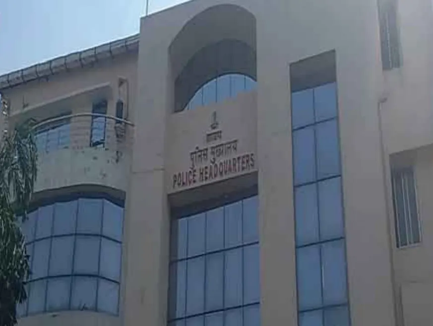 दुर्गा पूजा के मद्देनजर 15 तक सभी पुलिसकर्मियों की छुट्टी रद्द