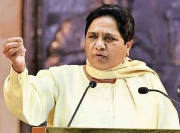 संभल की जामा मस्जिद विवाद पर सुप्रीम कोर्ट को संज्ञान लेना चाहिए : मायावती