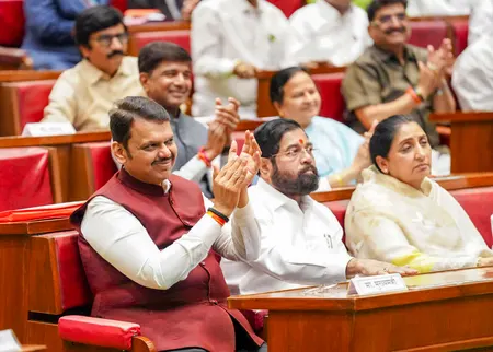 महायुति का एमएलसी चुनाव समझौता: भाजपा को सबसे अधिक 11 सीटें मिलीं, शिवसेना 4 और एनसीपी दो सीट पर लड़ेगी