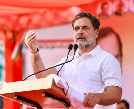 सोना-पेट्रोल वाले बयान पर राहुल गांधी का तंज, कहा- सरकार अपनी जवाबदेही से बच नहीं सकती