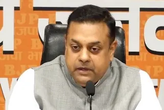 राहुल गांधी की विदेश यात्राओं के खर्च पर भाजपा का सवाल, संबित पात्रा ने मांगा जवाब