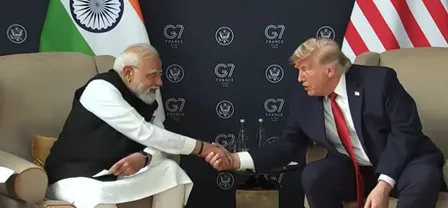 ईरान-अमेरिका शांति समझौते पर मुहर, ट्रंप और पेजेश्कियन ने किए हस्ताक्षर