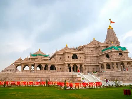 श्रीराम मंदिर चढ़ावा केस: एसआईटी से दो सप्ताह में स्टेटस रिपोर्ट मांगी सुप्रीम कोर्ट ने