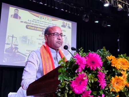 प्रवासी श्रमिकों के लिए बेंगलुरु में सुविधा केंद्र की शुरुआत, मंत्री अरुण शंकर प्रसाद ने पटना से किया उद्घाटन