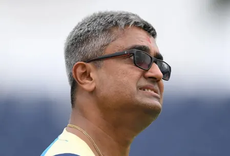 कनाडा क्रिकेट टीम को झटका, हेड कोच मोंटी देसाई ने छोड़ा पद