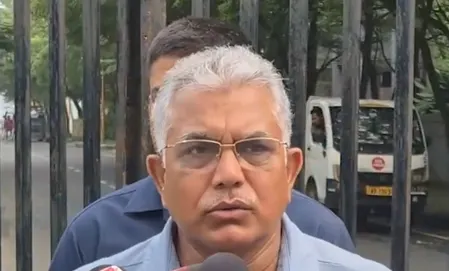 जादवपुर यूनिवर्सिटी में देशविरोधी नारों पर सख्ती, दिलीप घोष ने दी कानूनी कार्रवाई की चेतावनी