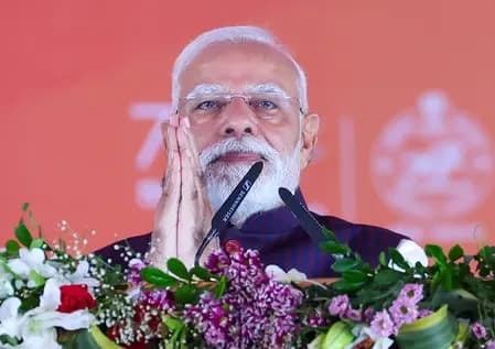 'देवी माता के आशीर्वाद से सबका कल्याण हो', पीएम मोदी ने शेयर किया 'जागो दुर्गा दशप्रहरणधारिणी' भजन