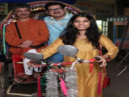 मैथिली ठाकुर की जीत पर खुश हुए 'भाभी जी घर पर हैं' के तिवारी जी, कहा- जीत पक्की थी