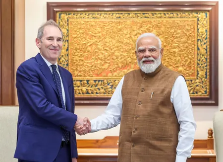 पीएम मोदी से मिले अमेजन के सीईओ एंडी जेसी, 2030 तक भारत में 48 अरब डॉलर निवेश का किया ऐलान
