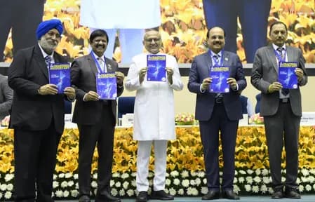 नैतिकता के बिना आर्थिक विकास कभी भी समाज की सच्ची सेवा नहीं कर सकता : उपराष्ट्रपति