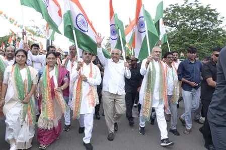 गुजरात में तिरंगा यात्रा का आगाज, CM ने 'हर घर तिरंगा' अभियान से जुड़ने की अपील की