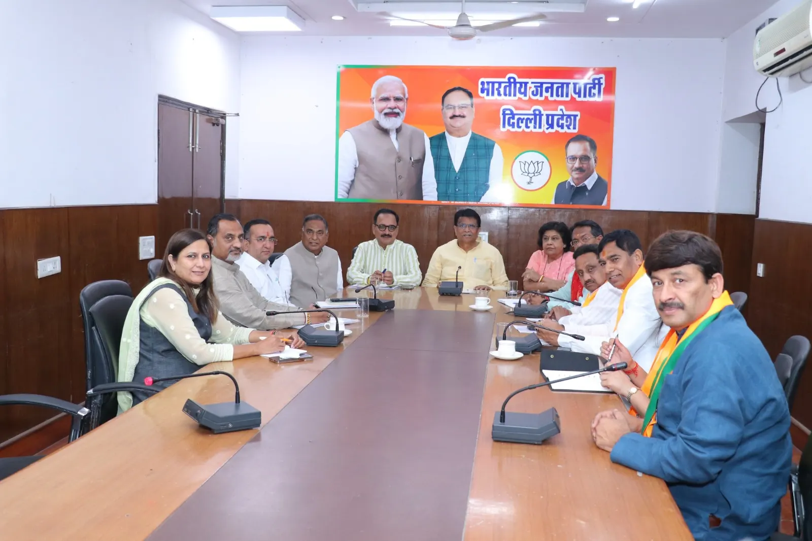 केजरीवाल सरकार के भ्रष्टाचार के बारे में दिल्ली की जनता को बताएगी भाजपा