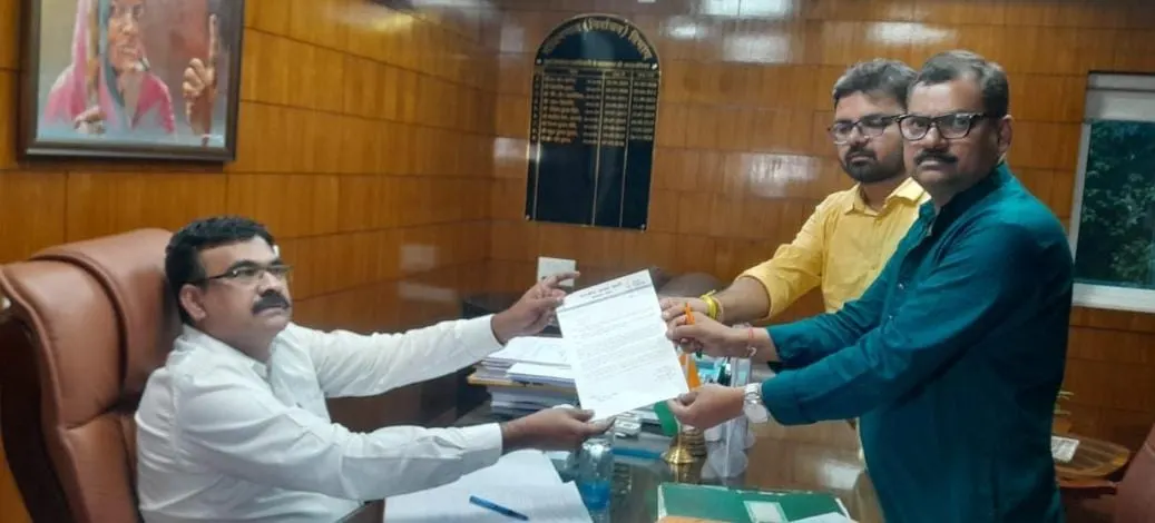 हेलिकॉप्टर मामले मे  तीसरी बार भाजपा पहुंची चुनाव आयोग