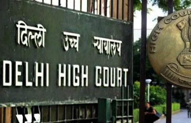 पार्टी से 105 करोड़ रुपये की वसूली करने के आदेश पर रोक के लिए कांग्रेस पहुंची दिल्ली हाई कोर्ट