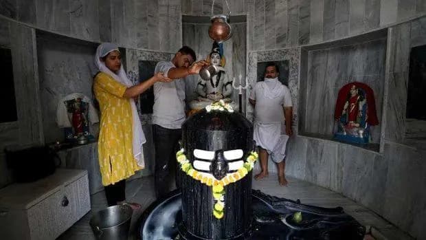 महाशिवरात्रि समारोह में शामिल होने भारत से 62 हिंदू पाकिस्तान पहुंचे