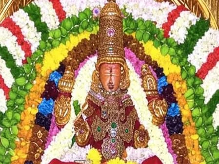 घर-घर जाकर भक्तों को दर्शन देती हैं मां कामाक्षी, दीपावली के दिन मनाई जाती है खास परंपरा