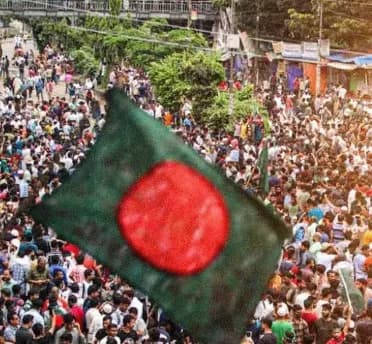 बांग्लादेश: चुनाव अभियान के दौरान आपस में भिड़े बीएनपी और जमात कार्यकर्ता, कई घायल