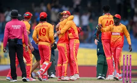 टी20 विश्व कप 2026 : ऑस्ट्रेलिया को बाहर का रास्ता दिखाकर सुपर-8 में जाना चाहेगा जिम्बाब्वे, आज होंगे रोचक मुकाबले