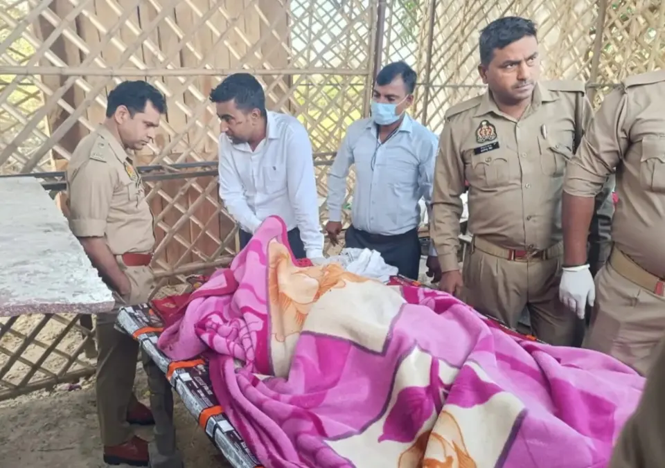 फिरोजाबाद में सिर कुचल कर खोखा दुकानदार की हत्या, पुलिस जांच में जुटी