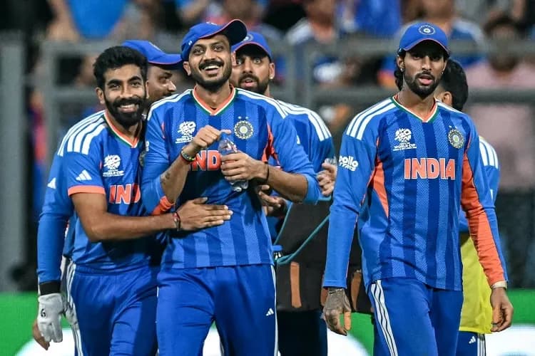 भारत ने रोमांचक मुकाबले में इंग्लैंड को 7 रन से हराया, टी20 विश्व कप के फाइनल में न्यूजीलैंड से होगा सामना