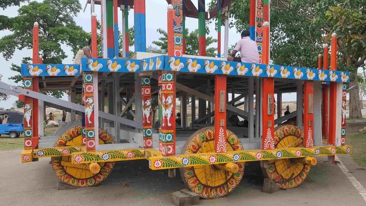 सात जुलाई को भगवान जाएंगे मौसी के घर,जगन्नाथपुर मंदिर में भगवान जगन्नाथ का भव्य रथ तैयार
