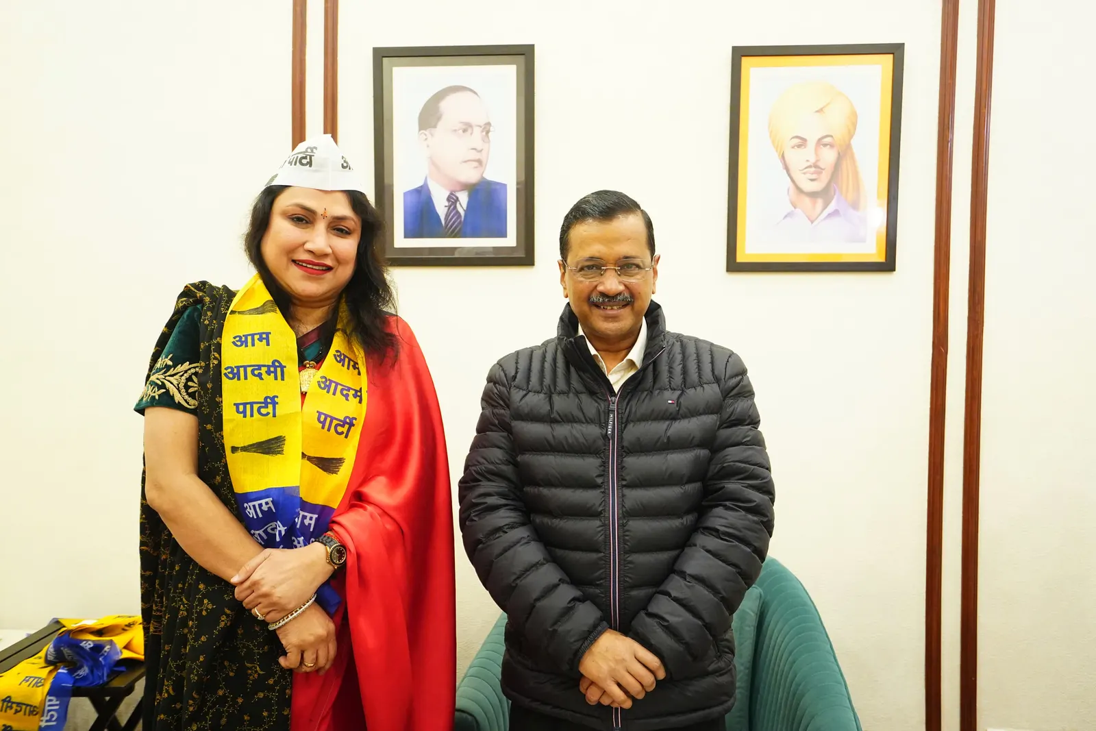 दिल्ली महिला कांग्रेस की वरिष्ठ उपाध्यक्ष प्रियंका अग्रवाल ‘‘आआपा’’ में शामिल