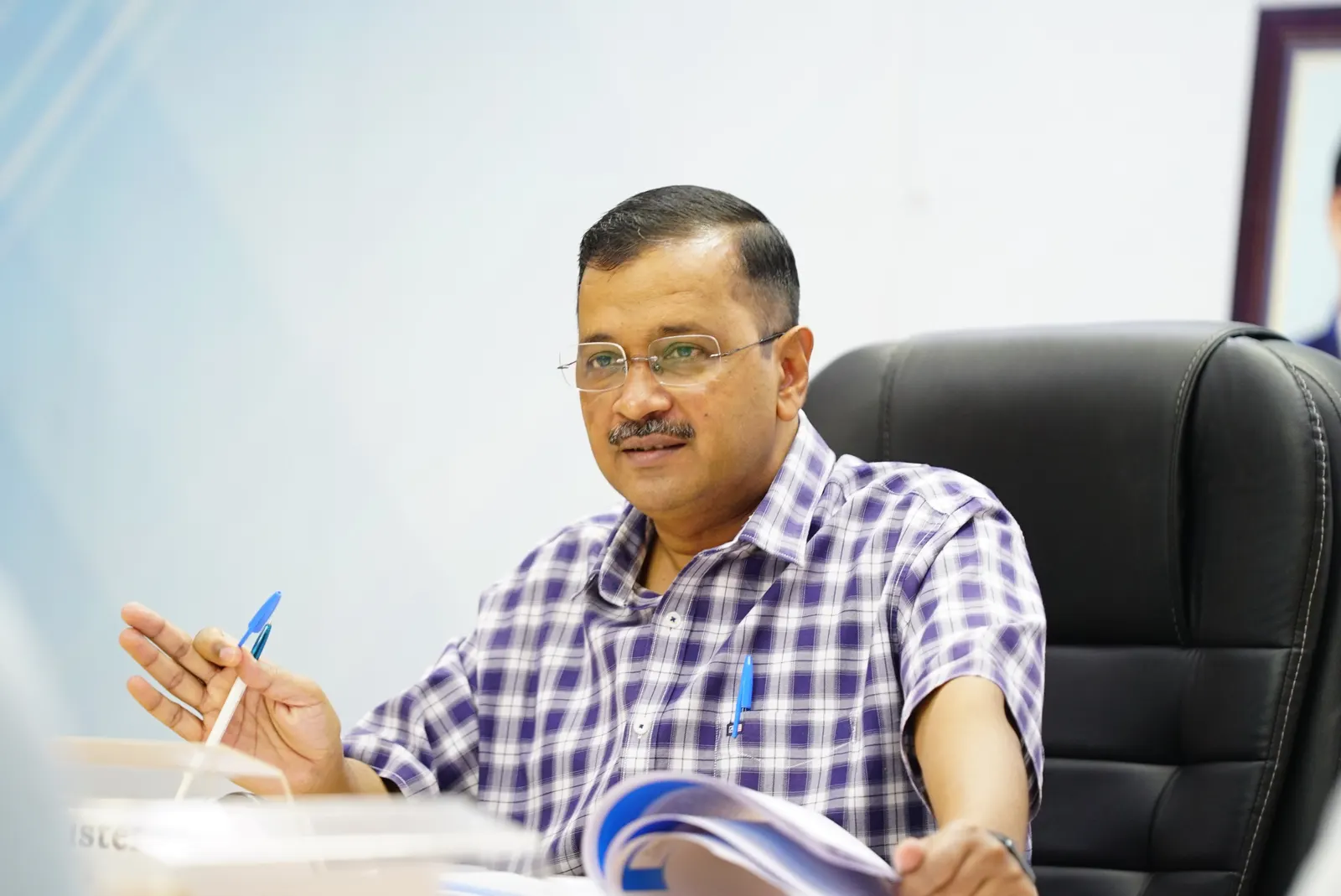दिल्ली में 80 हजार और बुजुर्गों को मिलेगी वृद्धावस्था पेंशन, केजरीवाल ने किया ऐलान