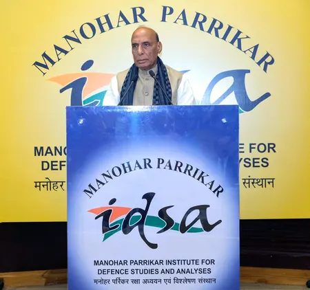दिल्ली विस्फोटः रक्षा मंत्री ने कहा दोषियों को नहीं बख्शा जाएगा, जांच के निष्कर्ष जल्द सार्वजनिक होंगे