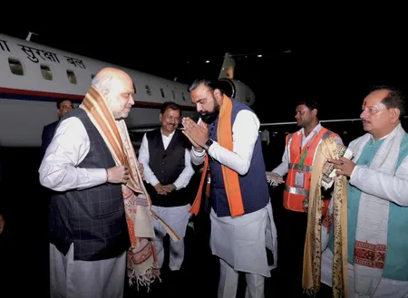 बिहार: नीतीश कुमार आज लेंगे मुख्यमंत्री पद की शपथ, शाह, नड्डा सहित एनडीए के बड़े नेता पहुंचे पटना