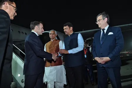 भारत-फ्रांस रणनीतिक संबंधों को मजबूती देने राष्ट्रपति मैक्रों का भारत आगमन; पीएम मोदी के साथ करेंगे आज मुलाकात