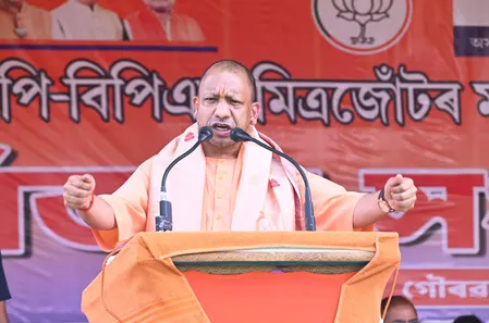 बारपेटा में योगी आदित्यनाथ का सख्त संदेश असम में जिहाद की राजनीति नहीं चलेगी