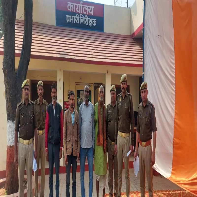 पुलिस ने पॉक्सो एक्ट के अभियुक्त एवं चार वारंटी किए गिरफ्तार