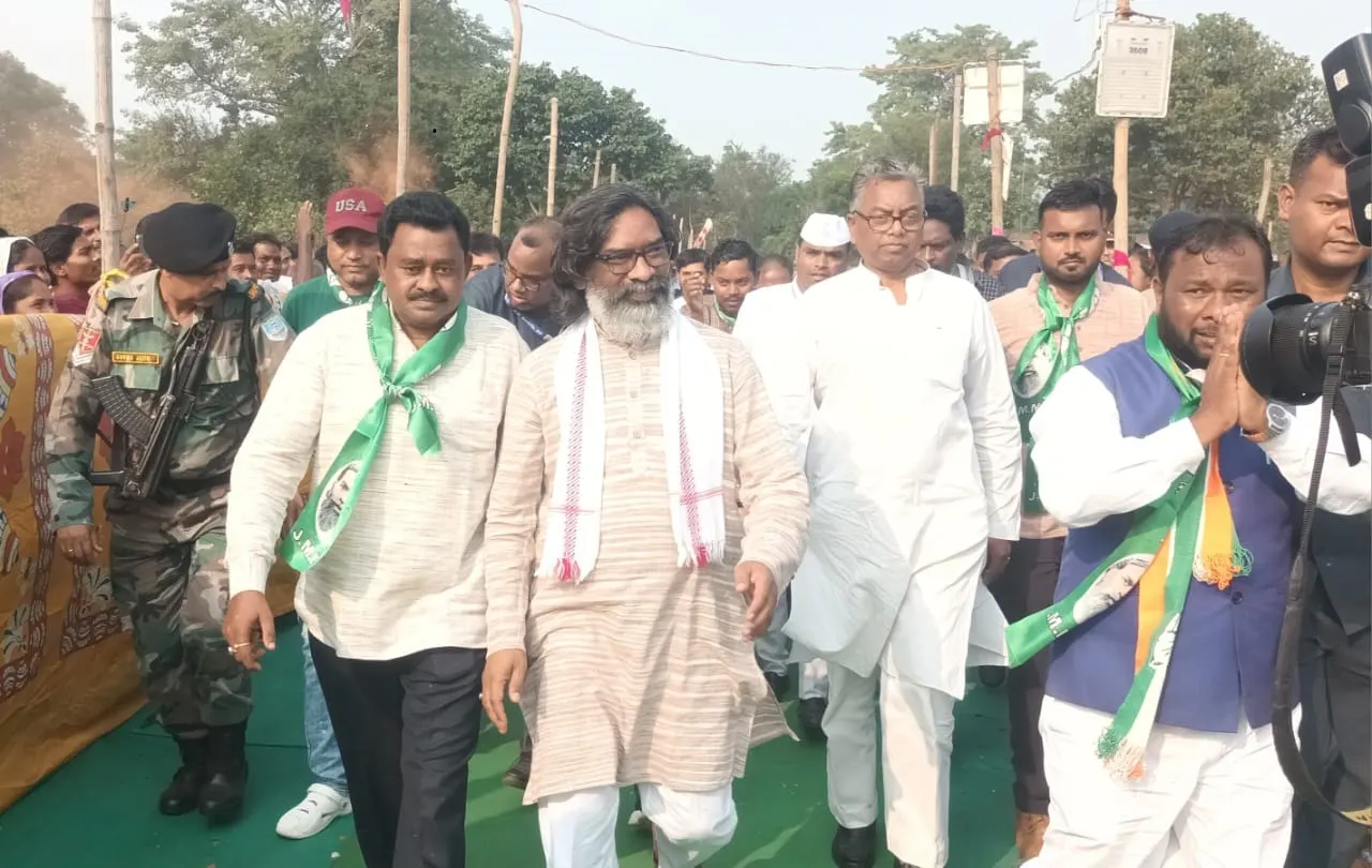 हर गरीब को एक लाख रुपये और 25 लाख लोगों को पक्का मकान देंगे : हेमंत सोरेन