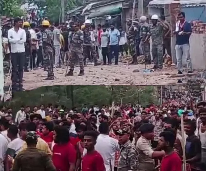 बोकारो में दो गुटों में पथराव के बाद पुलिस ने किया लाठी चार्ज एक दर्जन से अधिक लोग घायल, सीओ का फटा सिर , डीएसपी चोटिल