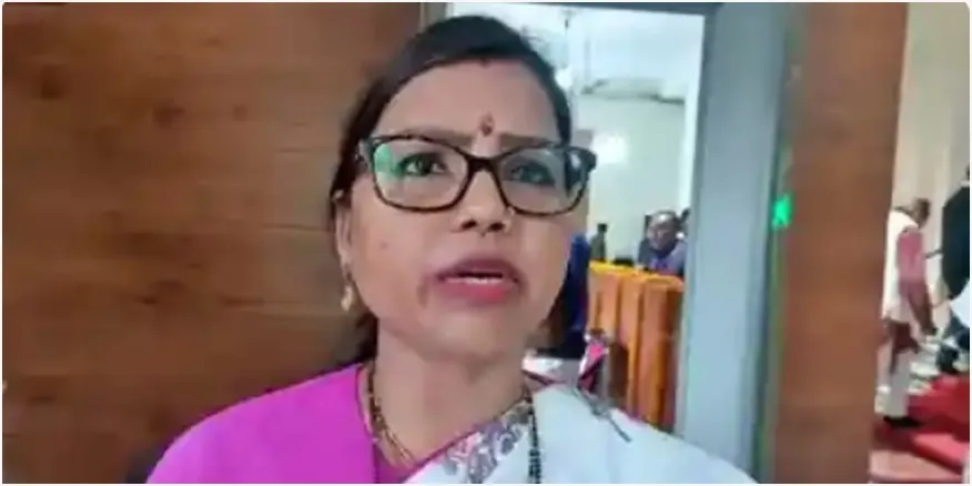 जद यू विधायक बीमा भारती ने पार्टी के सभी पदों से दिया इस्तीफा