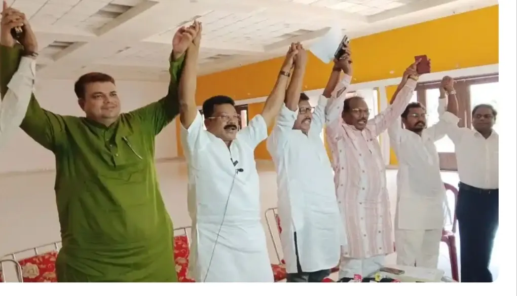 एनोस एक्का की झारखंड पार्टी 5 सीट पर लड़ेगी चुनाव, तीन सीट पर प्रत्याशियों का किया ऐलान