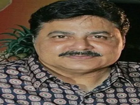 नहीं रहे अपनी कॉमिक टाइमिंग से सबको गुदगुदाने वाले सतीश शाह, किडनी फेल होने से हुआ निधन