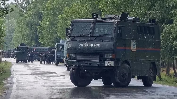 डोडा में आतंकवादियों से मुठभेड़ में सैन्य अधिकारी समेत चार जवान बलिदान
