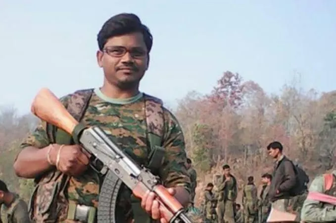 झारखंड में पुलिस और नक्सलियों के बीच मुठभेड़, जेजेएमपी सुप्रीमो समेत दो नक्सली ढेर