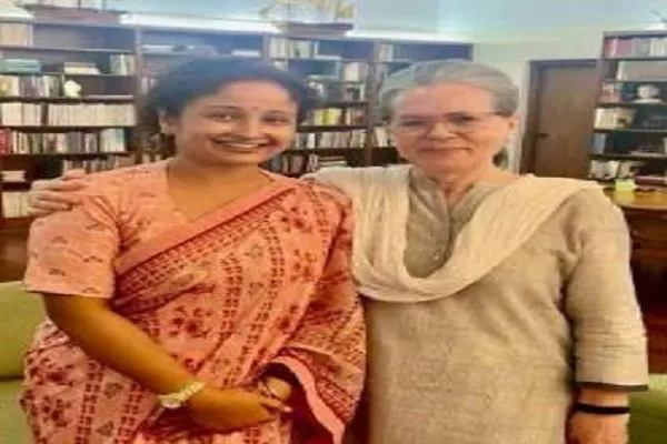 दिल्ली में सोनिया गांधी से मिलीं कल्पना सोरेन,कई मुद्दों पर हुई चर्चा