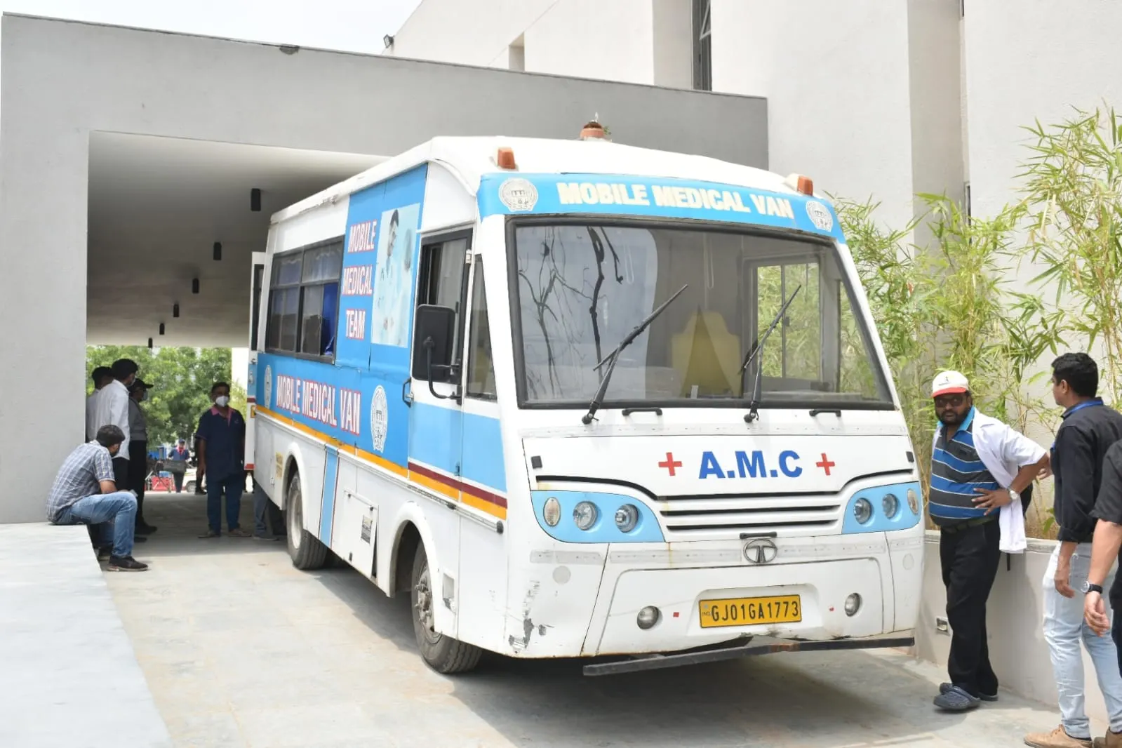 विमान दुर्घटना में 92 मृतकों के डीएनए सैंपल का हुआ मिलान, 47 शव परिजनों को सौंपे गए