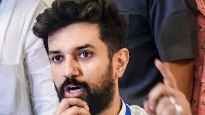 चिराग पासवान एससी-एसटी आरक्षण में क्रीमी लेयर पर सुप्रीम कोर्ट में डालेंगे पुनर्विचार याचिका