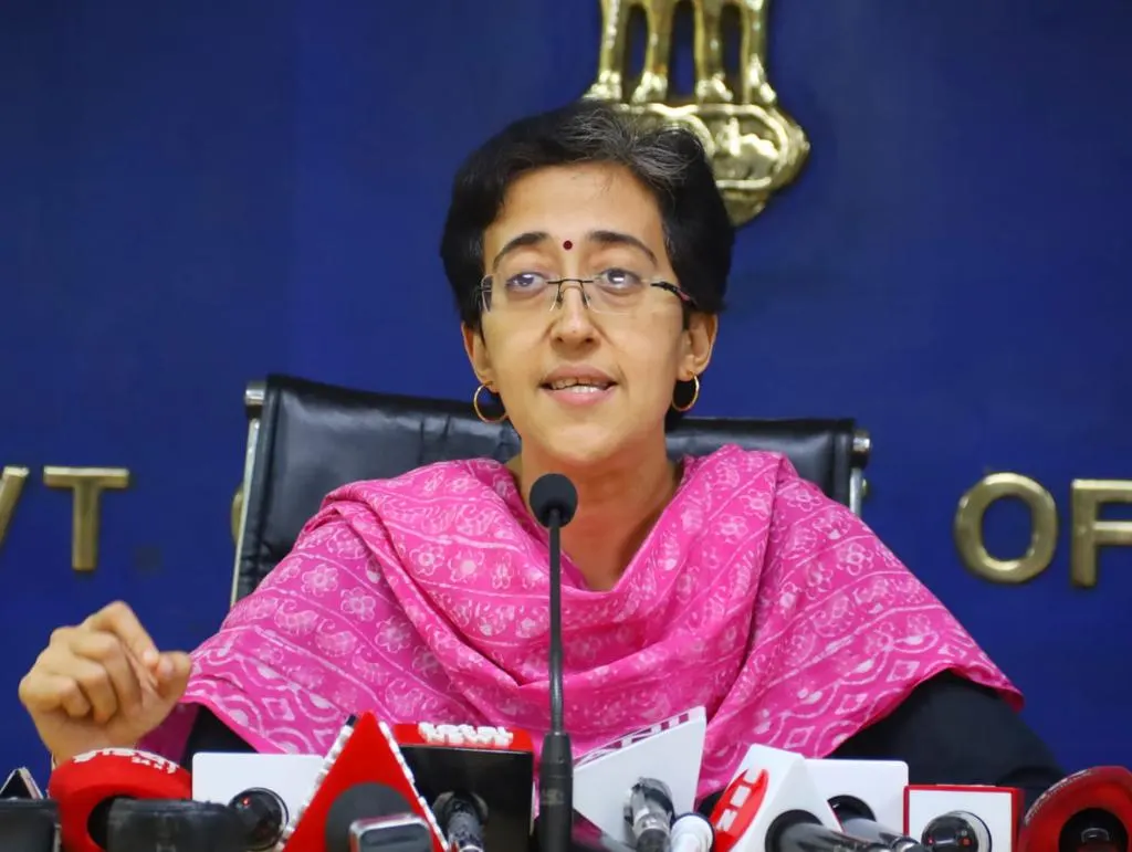 दिल्ली बजट: मुख्यमंत्री महिला सम्मान योजना के तहत महिलाओं को प्रति माह दिए जाएंगे एक हजार रुपये