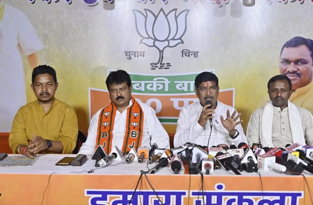 ममता बनर्जी ने पिछड़े वर्ग के आरक्षण पर डाका डालकर उनका हक मुसलमानों को दिया : आदित्य साहू