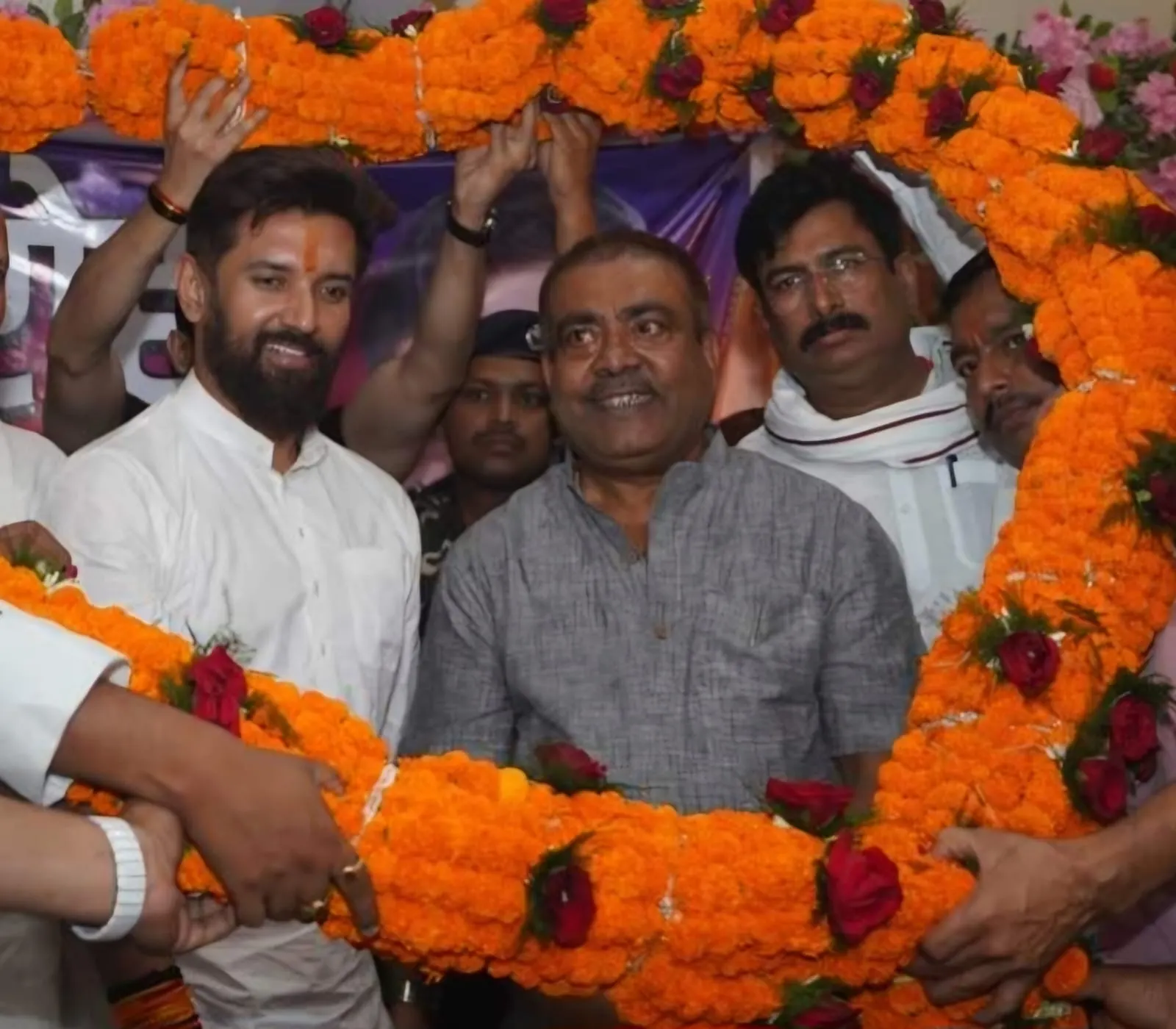 रामा सिंह वापस लोजपा में हुए शामिल -राजद से दिया था इस्तीफा