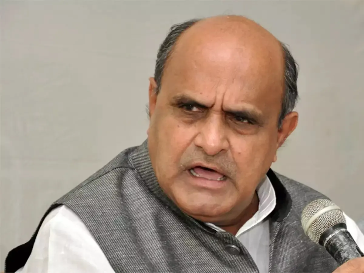 नीतीश के इंडी गठबंधन में जाने की बात का केसी त्यागी ने किया खंडन नीतीश कुमार को लेकर चल रही बातें पूर्ण रूप से भ्रामक : केसी त्यागी