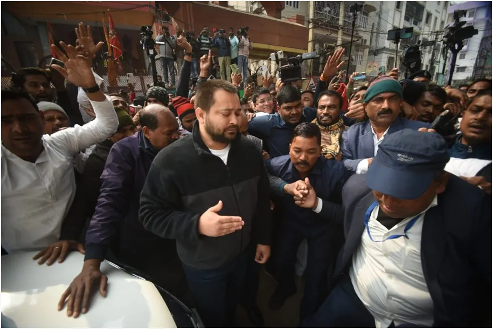 आठ घंटे पूछताछ के बाद ईडी ने तेजस्वी को छोड़ा,फरवरी के अंत तक सीबीआई दायर करेगी सप्लीमेंट्री चार्जशीट
