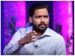 मनीष कश्यप के साथ अब खान सर पर होगी कार्रवाई? BJP नेताओं के कॉल डिटेल और संपत्ति जांच की मांग