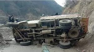 यमुनोत्री हाइवे पर पिकप दुघर्टनाग्रस्त, चालक घायल